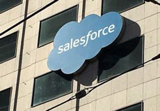 Salesforce.com удивляет аналитиков ростом