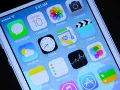 iOS 7 позволит управлять iPhone и iPad движением головы