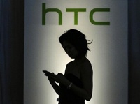 Рекордный убыток обрушил акции HTC