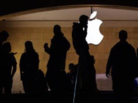 Почему Apple и Google станут телефонными компаниями