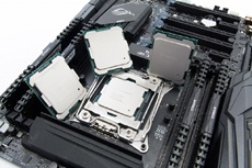 Intel рассматривает возможность выпуска 12-ядерного CPU Skylake-X