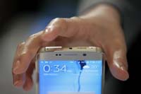 Samsung может успокоить инвесторов выкупом акций