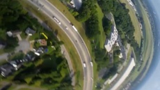 Что "видел" смартфон, упав с самолета и не разбившись?