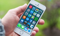 Каждый третий пользователь iPhone предпочитает 4-дюймовую модель