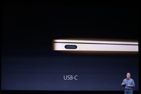 Apple начала избавляться от USB-портов – пользователи в бешенстве