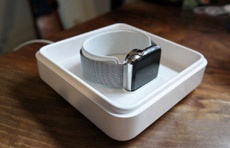Энтузиаст превратил упаковку Apple Watch в зарядный кейс Apple Watch Edition