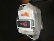 В запорожском магазине техники изъяли 22 нерастаможенных iPhone