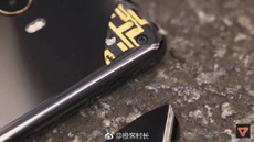 Xiaomi Mi Mix 2 уже успел выскользнуть из чьих-то рук