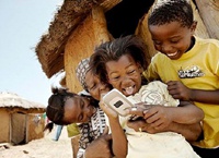 В Украине мобильные платежи развиваются слабее, чем в Уганде