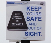 Америка решилась на «красную кнопку» в мобильнике. Поможет ли?