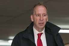 Бывший помощник премьера Британии признан виновным в скачивании детского порно