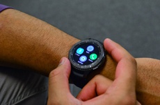Samsung Gear S3 обновятся до Tizen OS 3