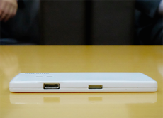 Японцы предложили вместо телефонов устанавливать SIM-карты в браслеты