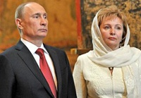 Песня одесского бизнесмена о разводе Путина с женой бьет рекорды популярности в Рунете