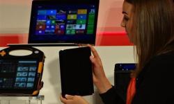 Небольшой металлический Windows-планшет