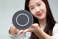LG представила высокоэффективную станцию беспроводной подзарядки смартфонов