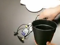 Лампа-шпион подслушивает разговоры нью-йоркцев и транслирует их в Twitter