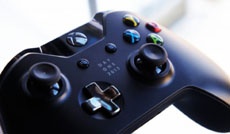 Microsoft будет выпускать игры для iOS и Android