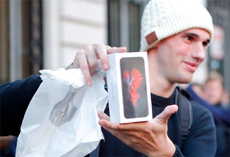 За что все ненавидели Apple, а в итоге она оказалась права