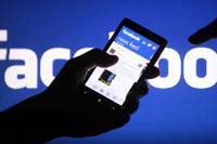 Американские кибершпионы находят экспертов и ноу-хау в социальных сетях