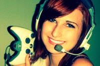 Женщины играют в компьютерные игры чаще подростков