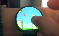 Flappy Bird запустили на часах Moto 360