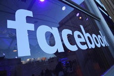 Facebook приравнял «пиратское железо» к оружию и наркотикам