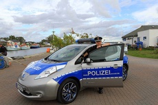 Полицейский затроллил хакера во время «взлома» по телефону