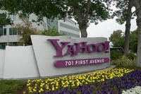 Yahoo! завершила квартал с убытками