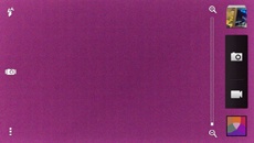 HTC пообещали решить проблему с «фиолетовой камерой» HTC One