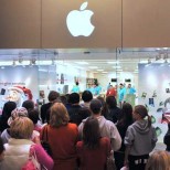 Apple знает о нечестном способе получения ее программ