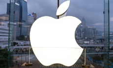 Миллиардер Уоррен Баффет стал владельцем акций Apple на сумму $1,7 млрд