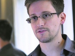 Сноуден вынудил главу спецслужбы США подать в отставку