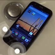 Смартфон Moto G с успехом прошел тест на водонепроницаемость