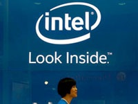 Lenovo выпустит смартфон сразу с двумя чипами Intel