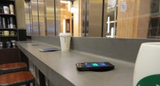 Технология Wi-Charge превратит комнату в беспроводное зарядное устройство
