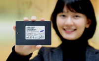 Samsung начала выпуск первых в отрасли корпоративных SSD с технологией 3-bit NAND