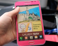 У "планшетофона" Samsung Galaxy Note II появится гламурная версия