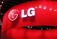 Опубликованы фото бескнопочного смартфона LG