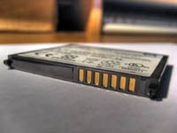 Батарейка тяжёлая! Как и можно ли вообще отключить главный тормоз высоких технологий?