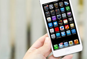 В 2014 году "планшетофоны" опередят по объему продаж небольшие планшеты