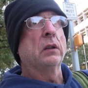 Бездомный из Техаса стал видеоблогером