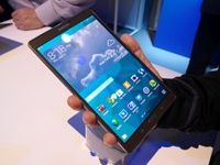 Samsung Galaxy Tab S 8.4 начал обновляться до Android 5.0.2