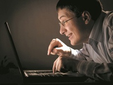 Yahoo будет бороться с оскорблениями и угрозами в сети