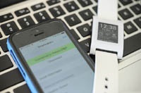 iPhone получили тесную интеграцию с часами Pebble
