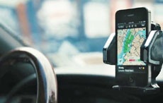 iPhone 4s — главный инструмент водителя мобильной службы такси Uber