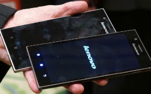 Lenovo метит в лидеры на рынке смартфонов