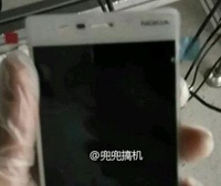 Потенциальный Nokia E1 или D1C показался на фото