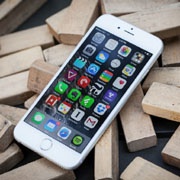 iPhone 6 оказался быстрее Samsung Note 4