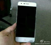 В сеть попали изображения безрамочного ZTE Nubia Z9